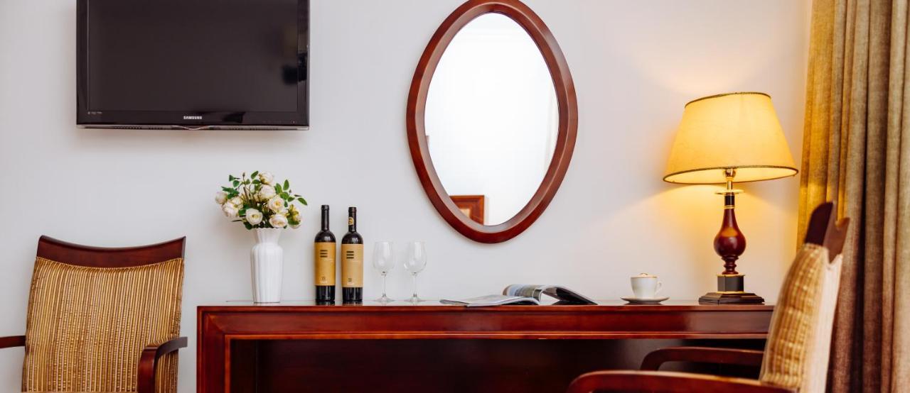 Garni Hotel Planeta Inn Novi Sad Bagian luar foto